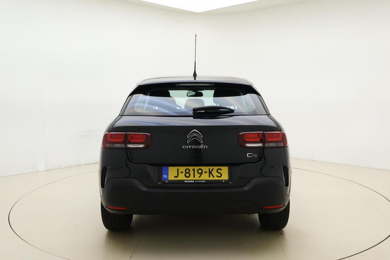 Citroen C4 CACTUS 1.2 PureTech 110pk Feel | Climate control | Parkeersensoren | Navigatie via Carplay | Weinig kilometers | Cruise Control | DAB+ radio