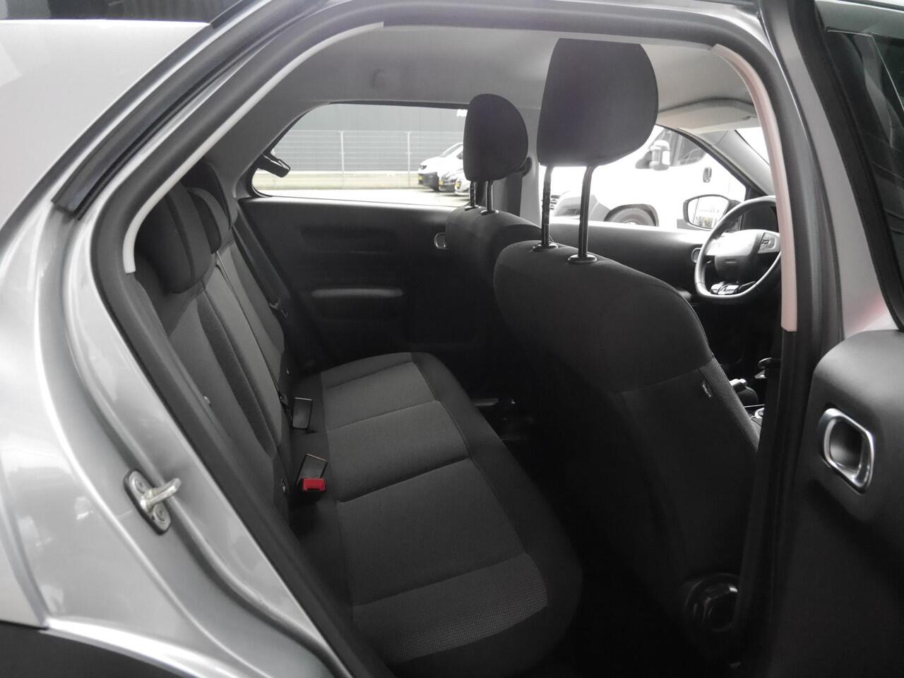 Citroen C4 CACTUS 1.2 PureTech Feel 110pk | Achteruitrijcamera | Keyless entry en start | Navigaitie | Trekhaak | Climate control | Cruise control