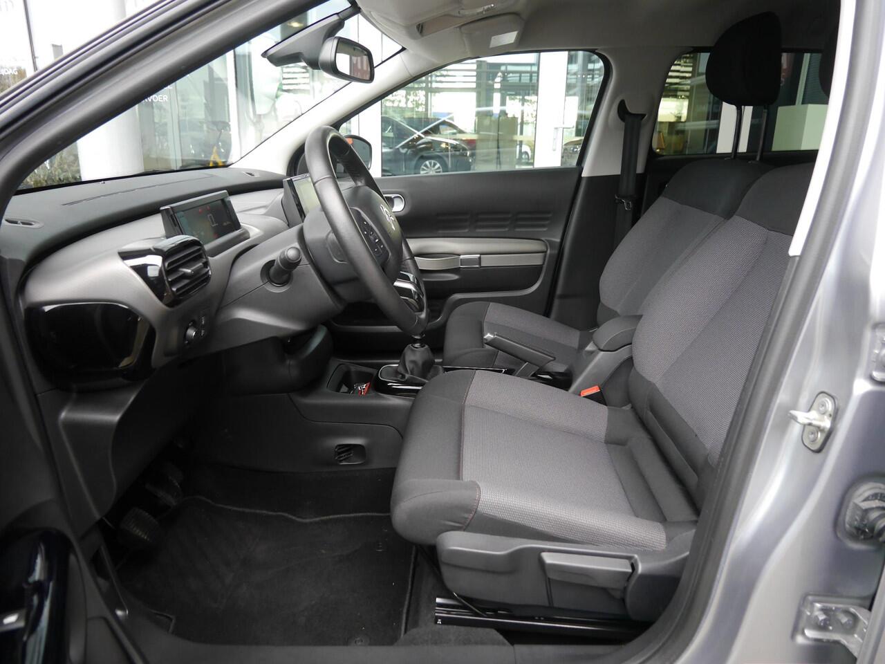 Citroen C4 CACTUS 1.2 PureTech Feel 110pk | Achteruitrijcamera | Keyless entry en start | Navigaitie | Trekhaak | Climate control | Cruise control