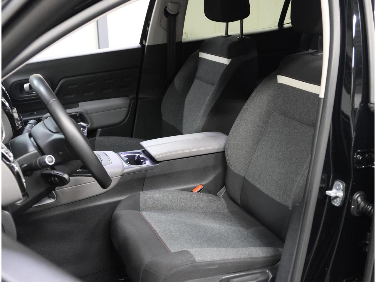 Citroen C5 Aircross 130PK Business Plus | 1ste eigenaar | Electrische achterklep | AppleCarPlay/AndroidAuto | 19"LMV | Camera | Dodehoekdetectie | Navigatie | Keyless | Isofix | Privacy Glass | Parkeersensoren |