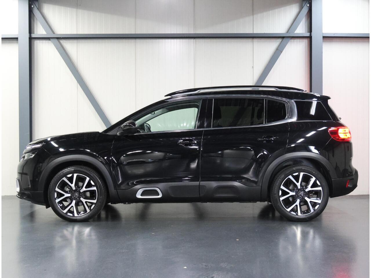 Citroen C5 Aircross 130PK Business Plus | 1ste eigenaar | Electrische achterklep | AppleCarPlay/AndroidAuto | 19"LMV | Camera | Dodehoekdetectie | Navigatie | Keyless | Isofix | Privacy Glass | Parkeersensoren |