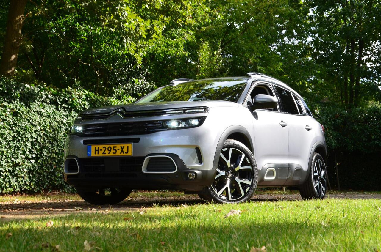 Citroen C5 Aircross 1.2 PureTech Shine Automaat/Navi/Pdc/Ecc/Achteruitrijcamera/Stoelverwarming/Trekhaak met afneembare kogel/Volledig digitaal instrumentenpaneel/Cr-Controle/Privacy-Glass/19-Inch Lmv