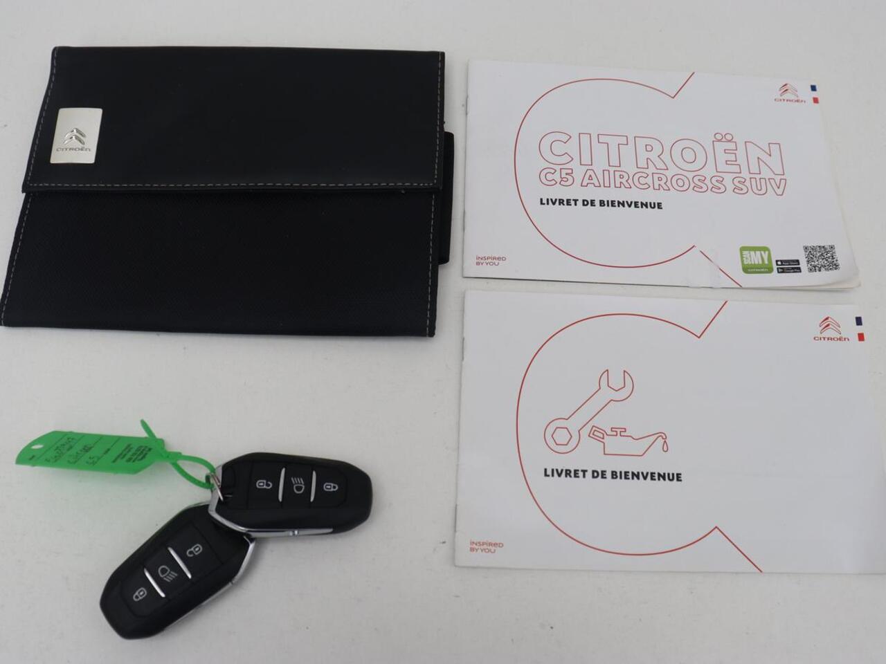 Citroen C5 Aircross 1.6 Plug-in Hybrid 225 Business | Camera | Carplay | Navigatie | Digital Cockpit | DAB | Climate control | Bluetooth | Cruise control