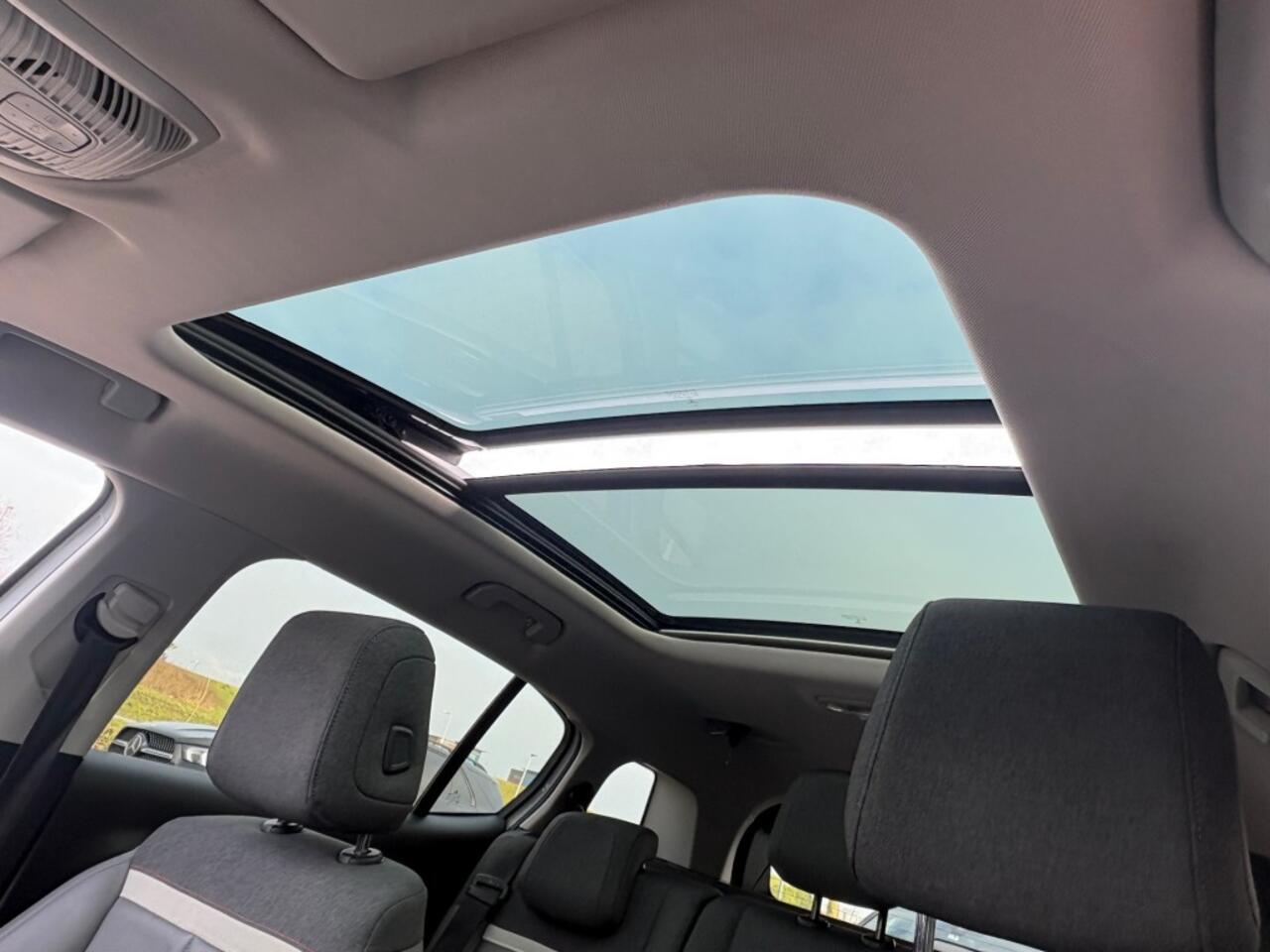 Citroen C5 1.2 PURETECH 130PK SHINE PANO-DAK NAVI CAMERA CARPLAY AIRCO LMV PDC