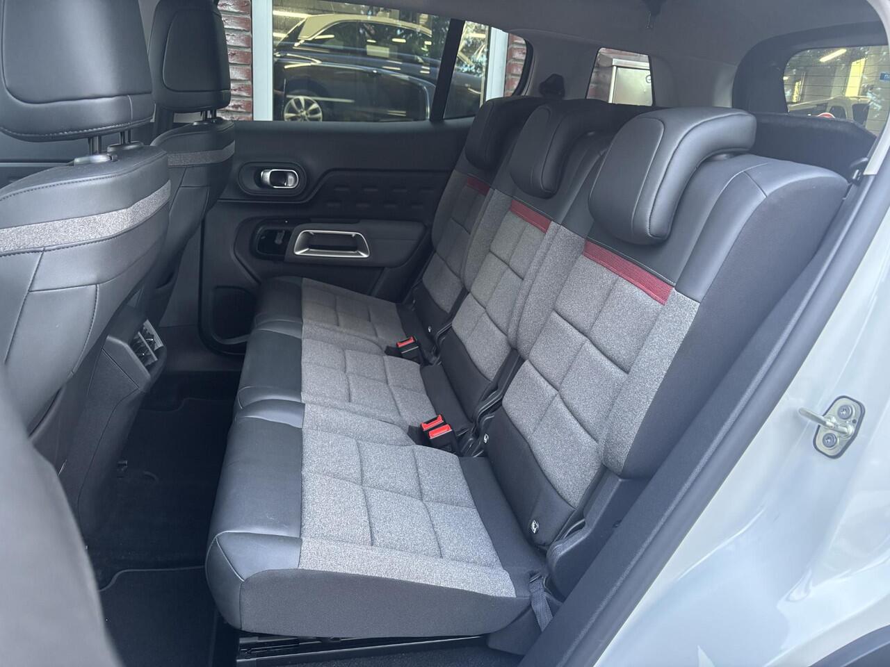 Citroen C5 Aircross C-Series Feel Pack 1.6 HYbrid PHEV 225pk e-EAT8 | TWO-TONE PARELMOER | NAVI | CAMERA | KEYLESS ENTRY | STOELVERW. | ADAPTIVE CRUISE | DODEHOEKBEW.