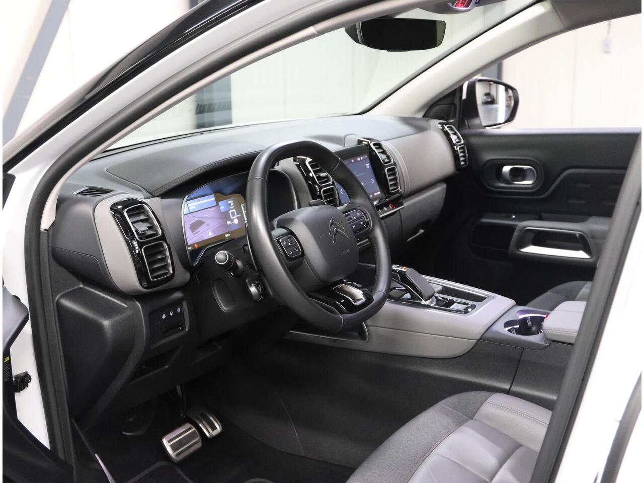 Citroen C5 Aircross 1.6 Plug-in Hybrid 225PK Shine | AppleCarPlay/AndroidAuto | Stof/Lederen Bekleding | StoelVerwarming | Cruise Control | Camera | Keyless Start | LED | Elektrische Klep | Isofix | Privacy Glass |