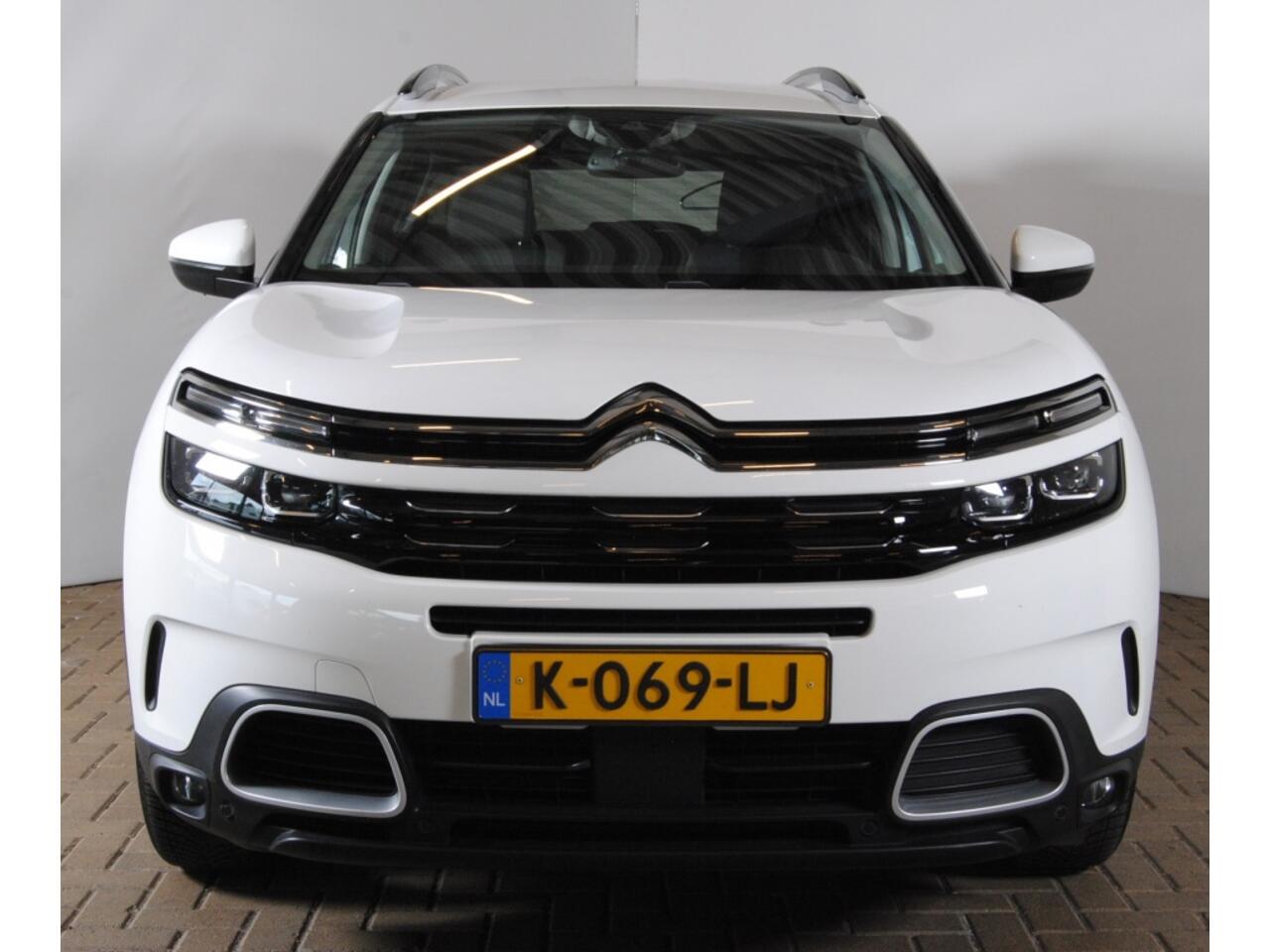 Citroen C5 Aircross 1.2 PureTech Shine \\ Apple carplay