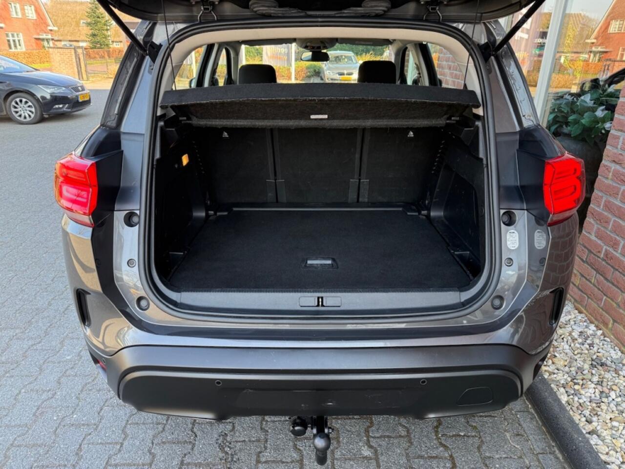 Citroen C5 Aircross 1.2 PureTech Bns 131 PK TREKHAAK / CAMERA / GROOT.NAVI / LMV