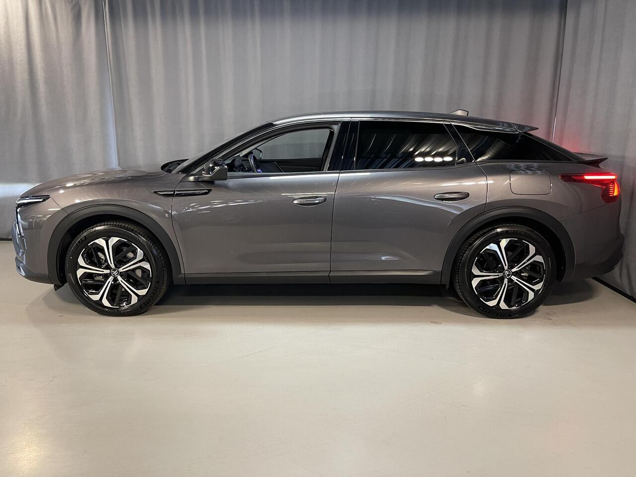 Citroen C5 X 1.6 Plug-in Hybrid 225 Shine 19''/Leder/Dodehoek/Head-up display/Keyless/Stuur+stoelverwarming/DAB+/Camera