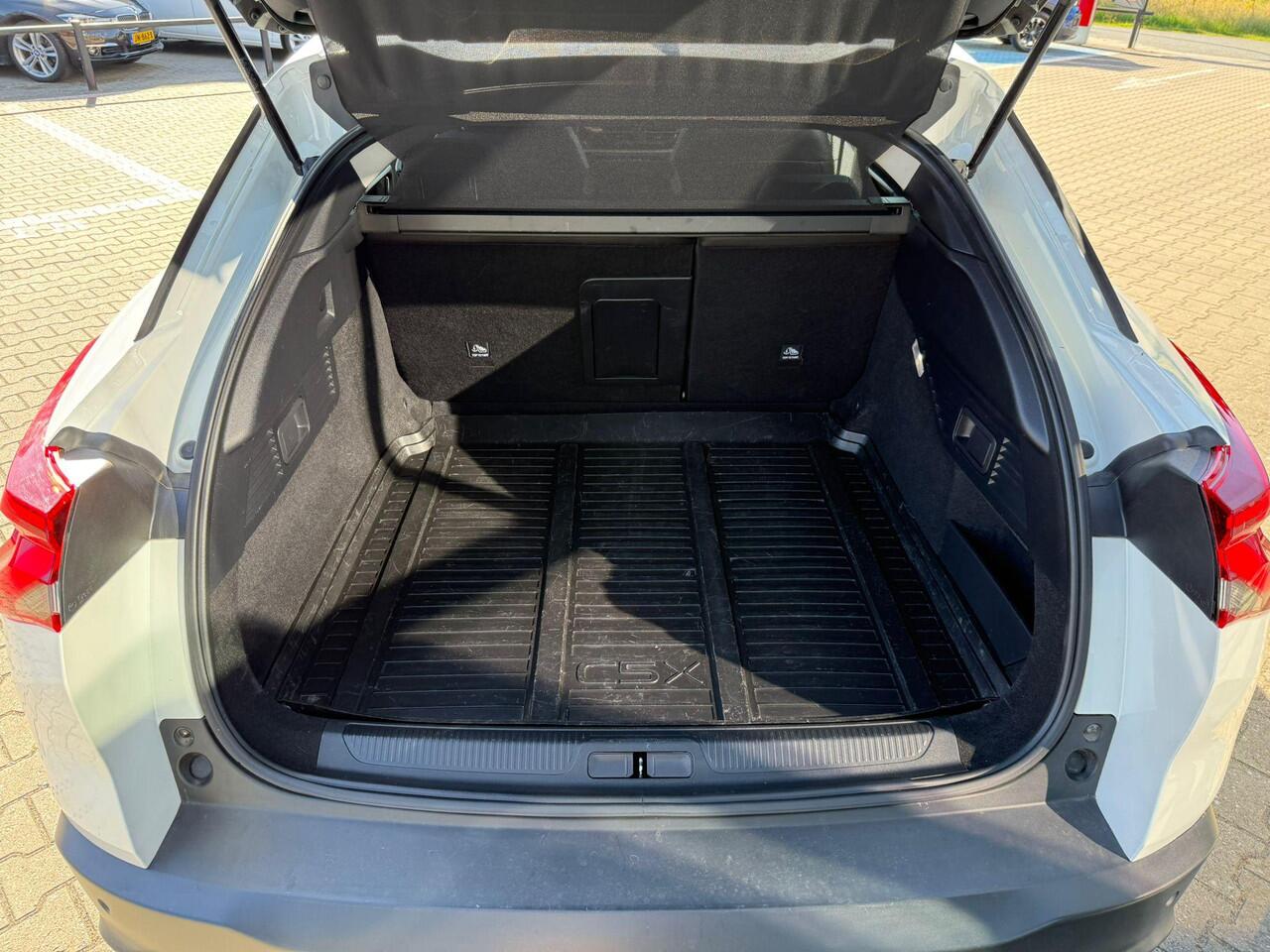 Citroen C5 X 1.2 PureTech Business *All Season Banden*