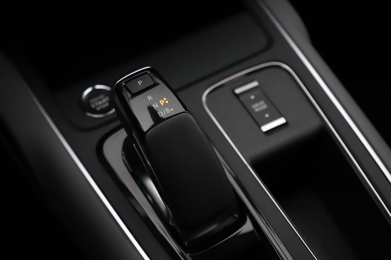 Citroen C5 Aircross 1.6 Plug-in Hybrid 225 Business Plus Automaat 19 inch LMV Half Leder Navigatie Achteruitrijcamera Carplay android