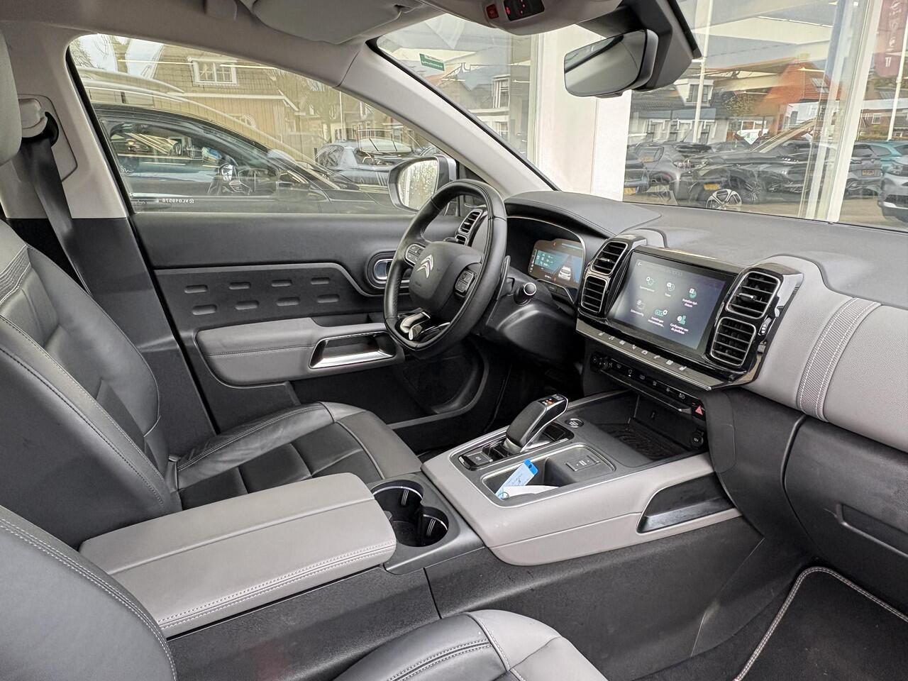 Citroen C5 Aircross 1.6T Plug-In Shine 225pk | Elektr. stoel met memory | Elektr. Achterklep | Achteruitrijcamera | Full LED | Dodehoek detectie | Comfort Seats