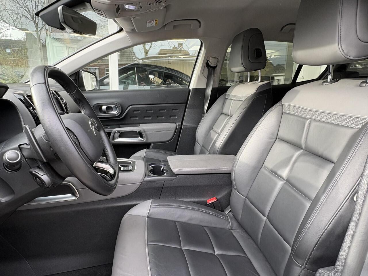 Citroen C5 Aircross 1.6T Plug-In Shine 225pk | Elektr. stoel met memory | Elektr. Achterklep | Achteruitrijcamera | Full LED | Dodehoek detectie | Comfort Seats