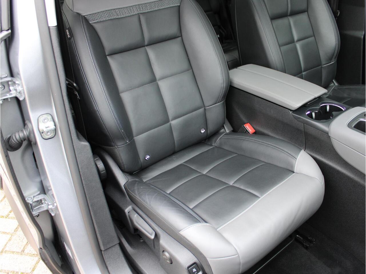 Citroen C5 Aircross 1.6 Plug-in Hybrid 225 Business Plus | Automaat | Camera / Trekhaak / Pano / Navi