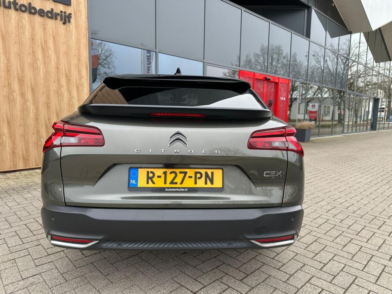 Citroen C5 1.6 Plug-in Hybrid 225 Shine / Pano / Carplay