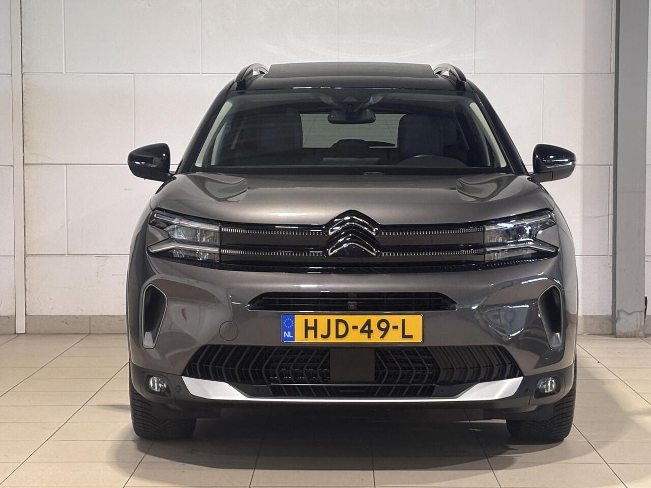 Citroen C5 Aircross Shine Pack 1.6 HYbrid PHEV 225pk e-EAT8 | TWO-TONE! | SCHUIF/KANTELDAK | PARK ASSIST | ADAPTIVE CRUISE | 360° CAMERA | NAVI | LEDER | STOELVERW. | DAB+