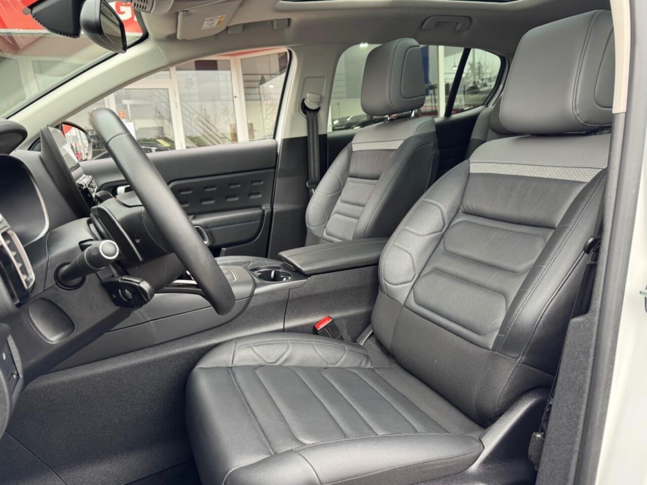 Citroen C5 1.2 PURETECH AUT. SHINE+ PANO-DAK NAVI CAMERA CARPLAY AIRCO LMV PDC