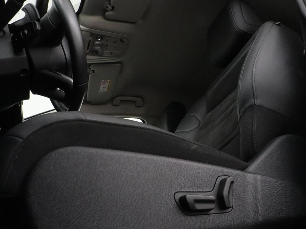 Citroen C5 Aircross 1.6 Plug-in Hybrid 225 Shine | Leder/Alcantara | Stoelverwarming | Adaptive cruise | Carplay | Camera | Navigatie | Full LED | Keyless | Digital Cockpit | PHEV