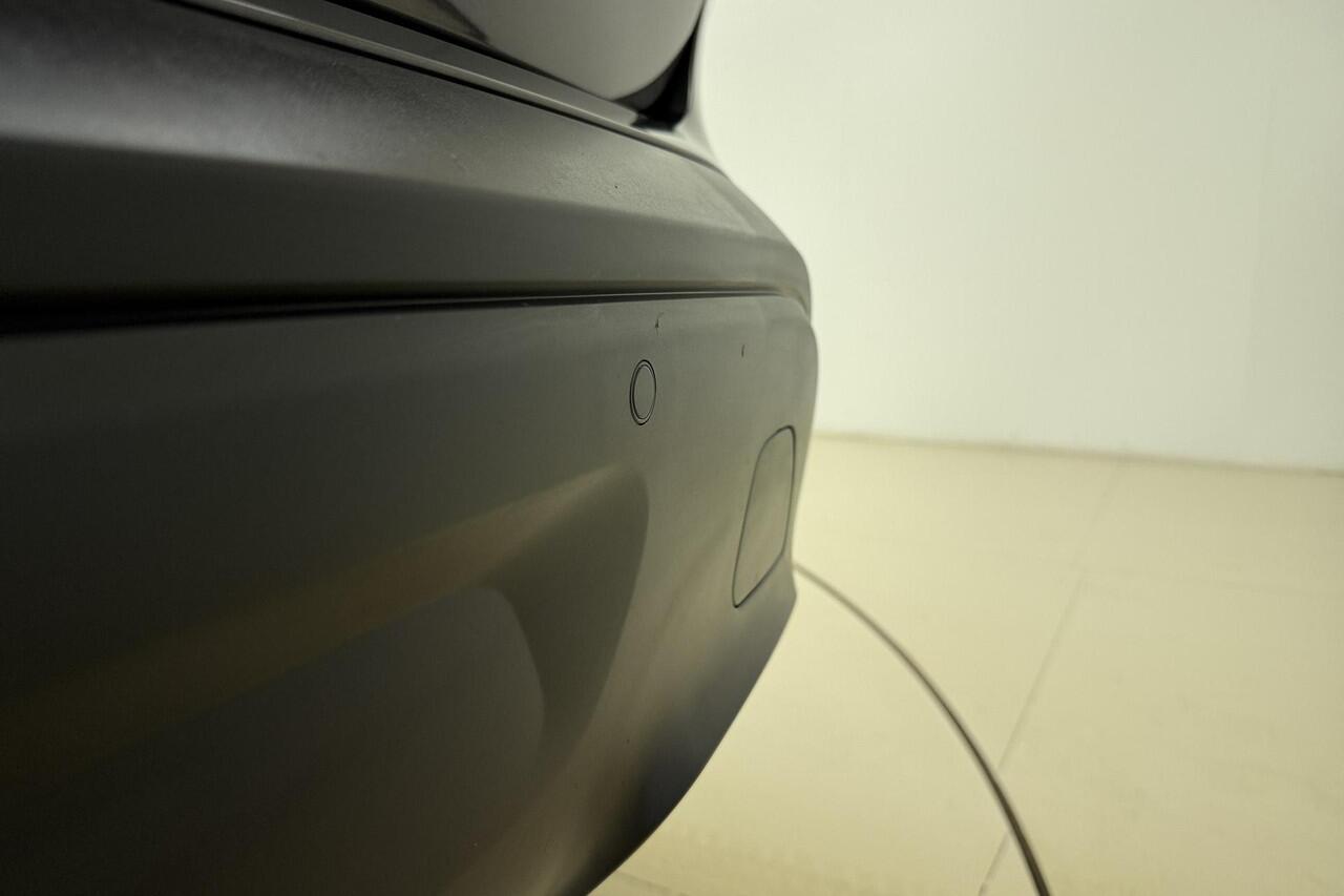 Citroen C5 Aircross 1.2T 130pk C-Series | Comfort Seats | PHC Vering | Achteruitrijcamera | Navigatie | PDC | Privacy Glass | Dodehoek detectie