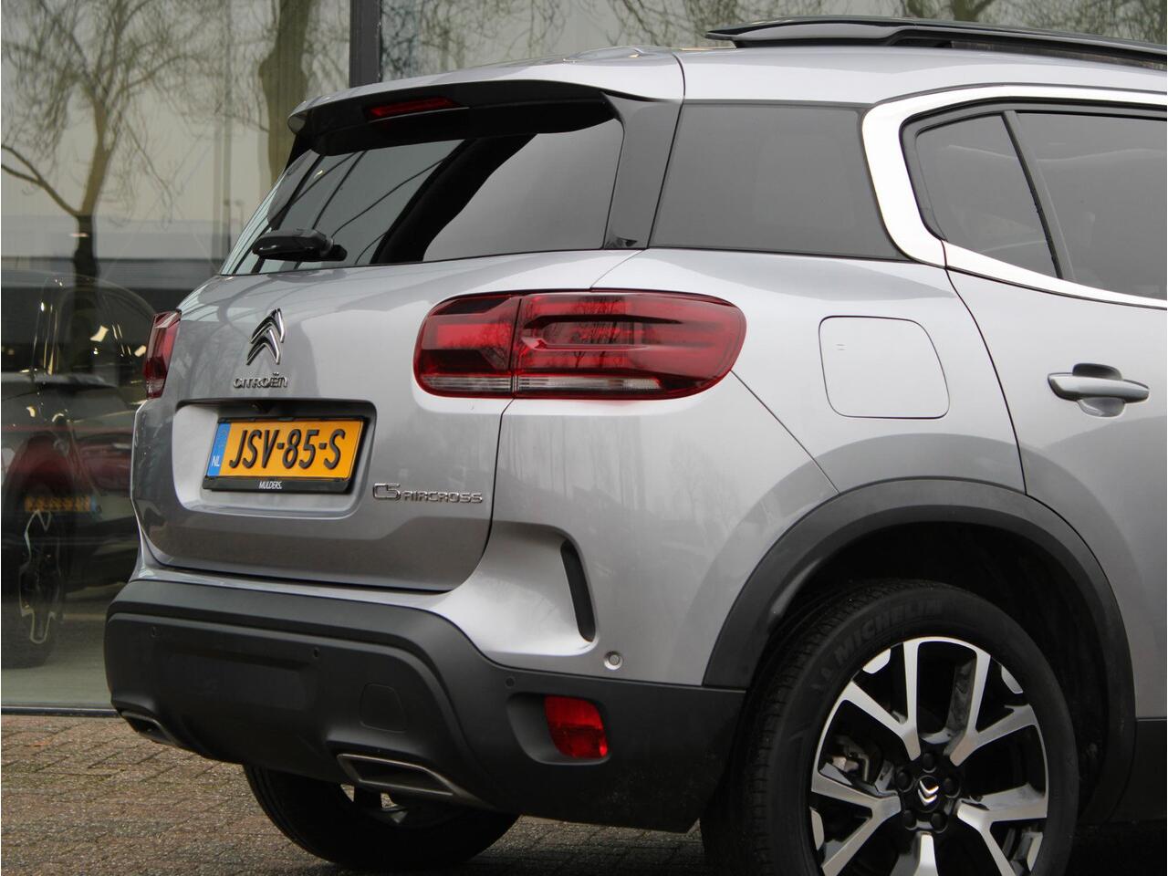 Citroen C5 Aircross 1.2 PureTech Shine Automaat | Navi / Panoramadak / Camera