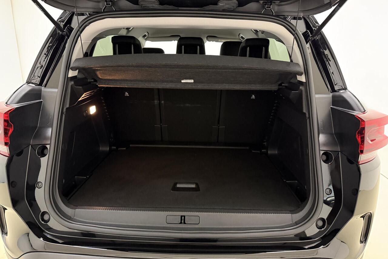 Citroen C5 Aircross 1.2 Hybrid 136pk Plus | Adaptive Cruise Control | Climate Control | Apple Carplay/Android Auto | Parkeercamera/-sensoren | Dodehoekdetectie | Comfort Seats | Alcantara | PHC onderstel | Full LED |