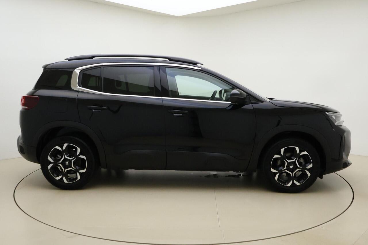 Citroen C5 Aircross 1.2 Hybrid 136pk Plus | Adaptive Cruise Control | Climate Control | Apple Carplay/Android Auto | Parkeercamera/-sensoren | Dodehoekdetectie | Comfort Seats | Alcantara | PHC onderstel | Full LED |