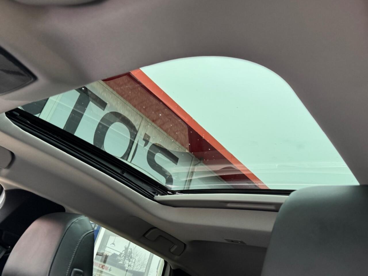 Citroen C5 1.6 PLUG-IN HYBRIDE 225 PK AUT. SHINE+ PANO-DAK LEER NAVI CAMERA CARPLAY MEMORY