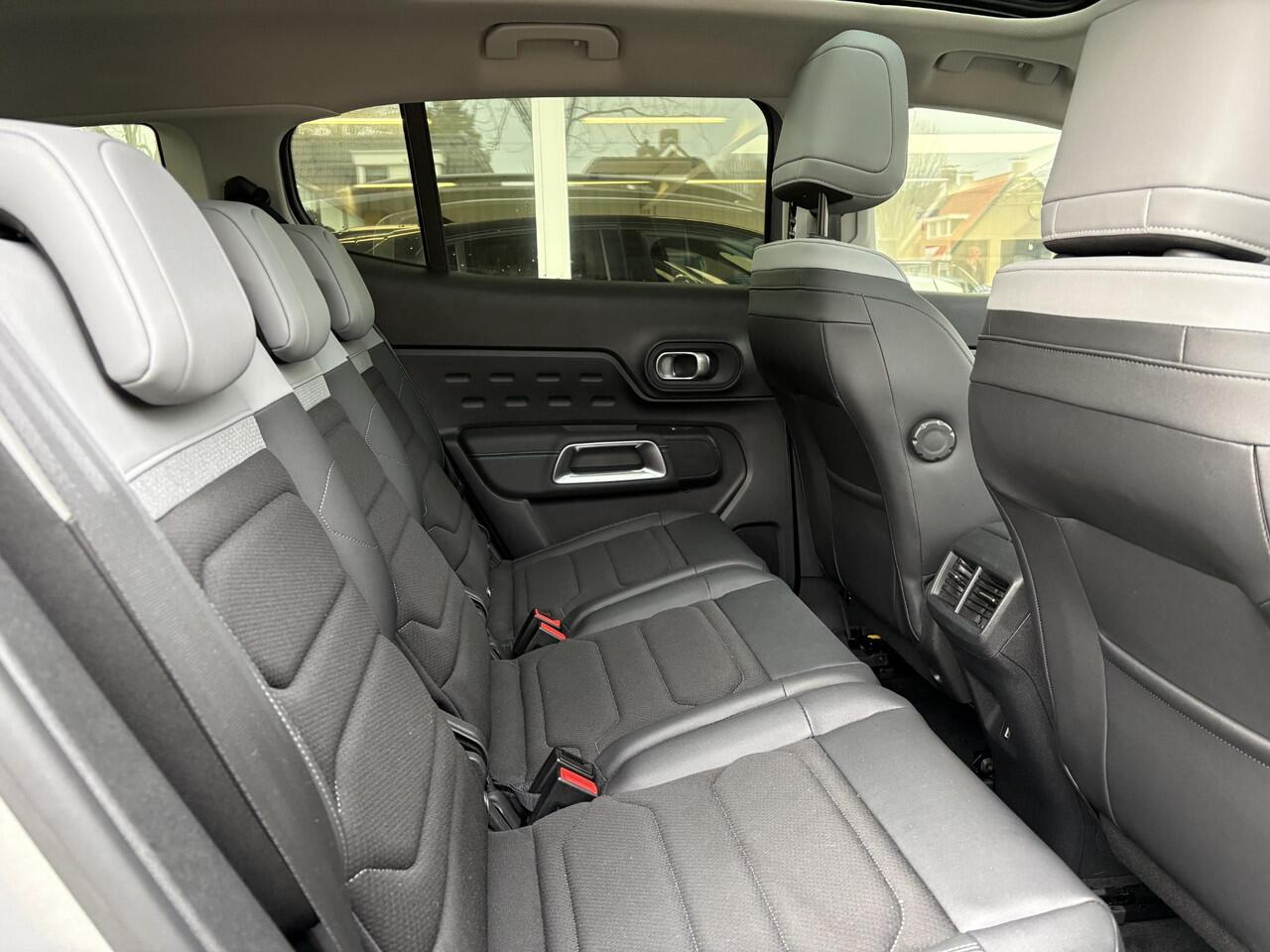 Citroen C5 Aircross 1.6 Plug-in Hybrid 180 Max | Schuif-/kanteldak | Adaptieve Cruise | 360gr Camera | Keyless Entry | Elektr. achterklep | PHC Vering | Comfort Seats