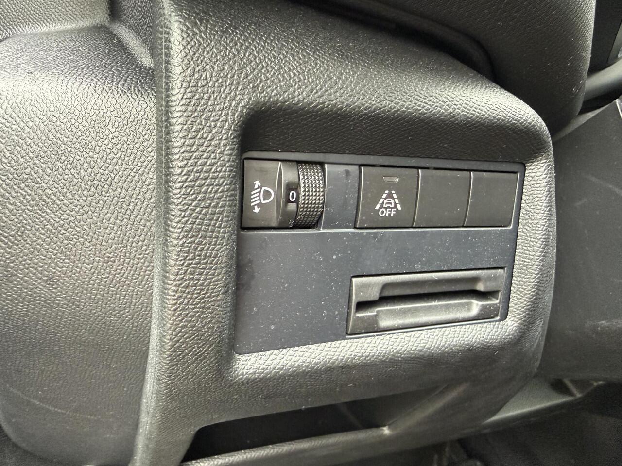 Citroen C5 Aircross 1.2 Hybrid 136 Plus / ALL-IN RIJKLAARPRIJS /Navi/Camera/Keyless/Elektrische Stoelverstelling