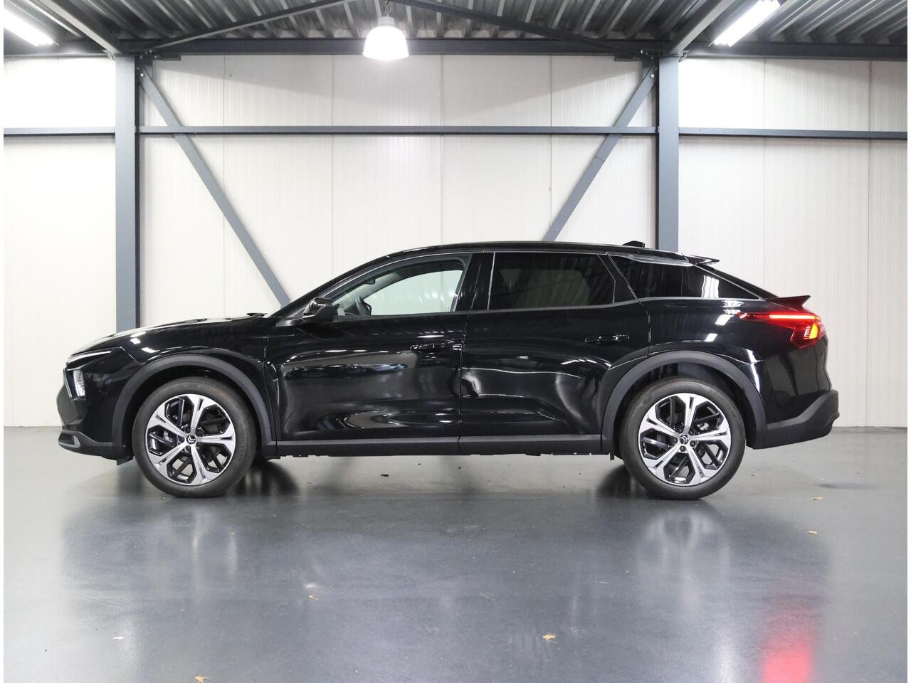 Citroen C5 X You 130PK AUTOMAAT | AppleCarPlay/AndroidAuto | LEER/Stoffebekleding | StoelVerwarming | Camera | Navigatie | Adaptive Cruise Control | Climate Control | Keyless entry | Privacy Glass | Isofix |