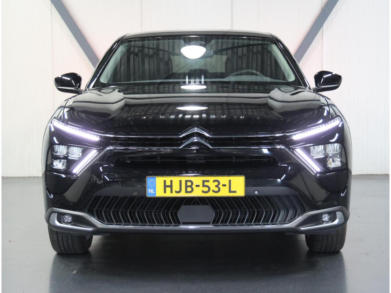 Citroen C5 X You 130PK AUTOMAAT | AppleCarPlay/AndroidAuto | LEER/Stoffebekleding | StoelVerwarming | Camera | Navigatie | Adaptive Cruise Control | Climate Control | Keyless entry | Privacy Glass | Isofix |