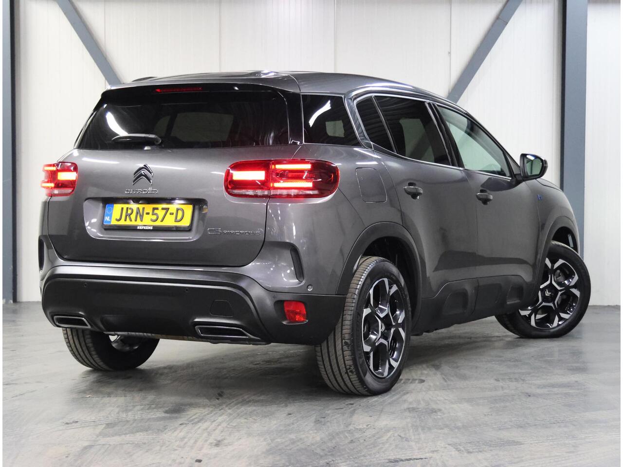 Citroen C5 Aircross 1.6 Plug-in Hybrid 225PK Business Plus | 1ste eigenaar | AppleCarPlay/AndroidAuto | Navigatie | Stof/Lederen Bekleding | Cruise Control | Camera | Keyless | LED | Isofix | Privacy Glass |