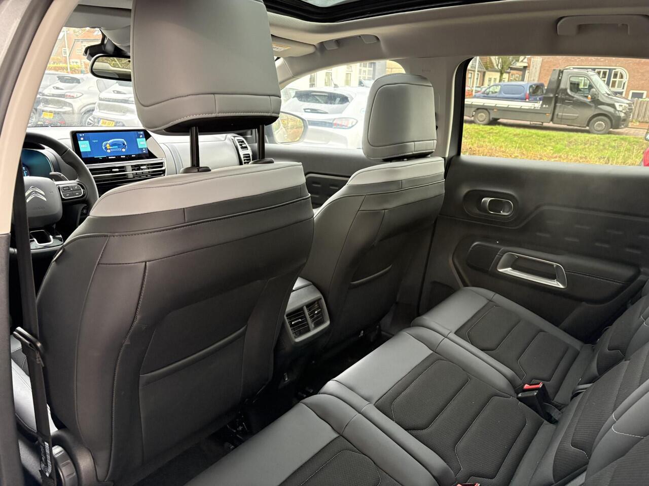 Citroen C5 Aircross 1.6 Plug-in Hybrid 180 Max | Schuif-/kanteldak | Adaptieve Cruise | 360gr Camera | Keyless Entry | Elektr. achterklep | PHC Vering | Comfort Seats