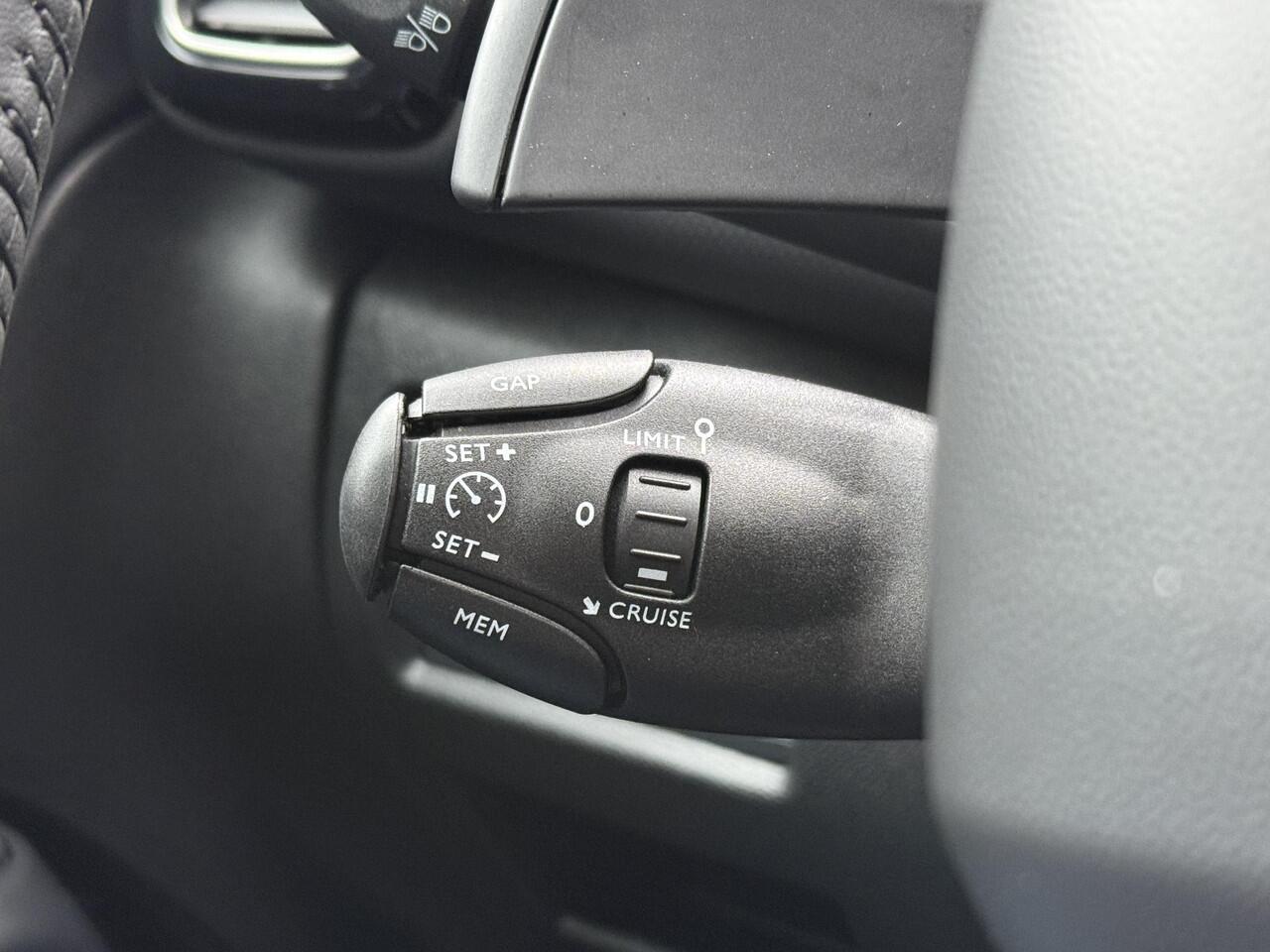 Citroen C5 Aircross 1.6 Plug-in Hybrid 225pk Max l Navigatie l Camera l DAB l Carplay