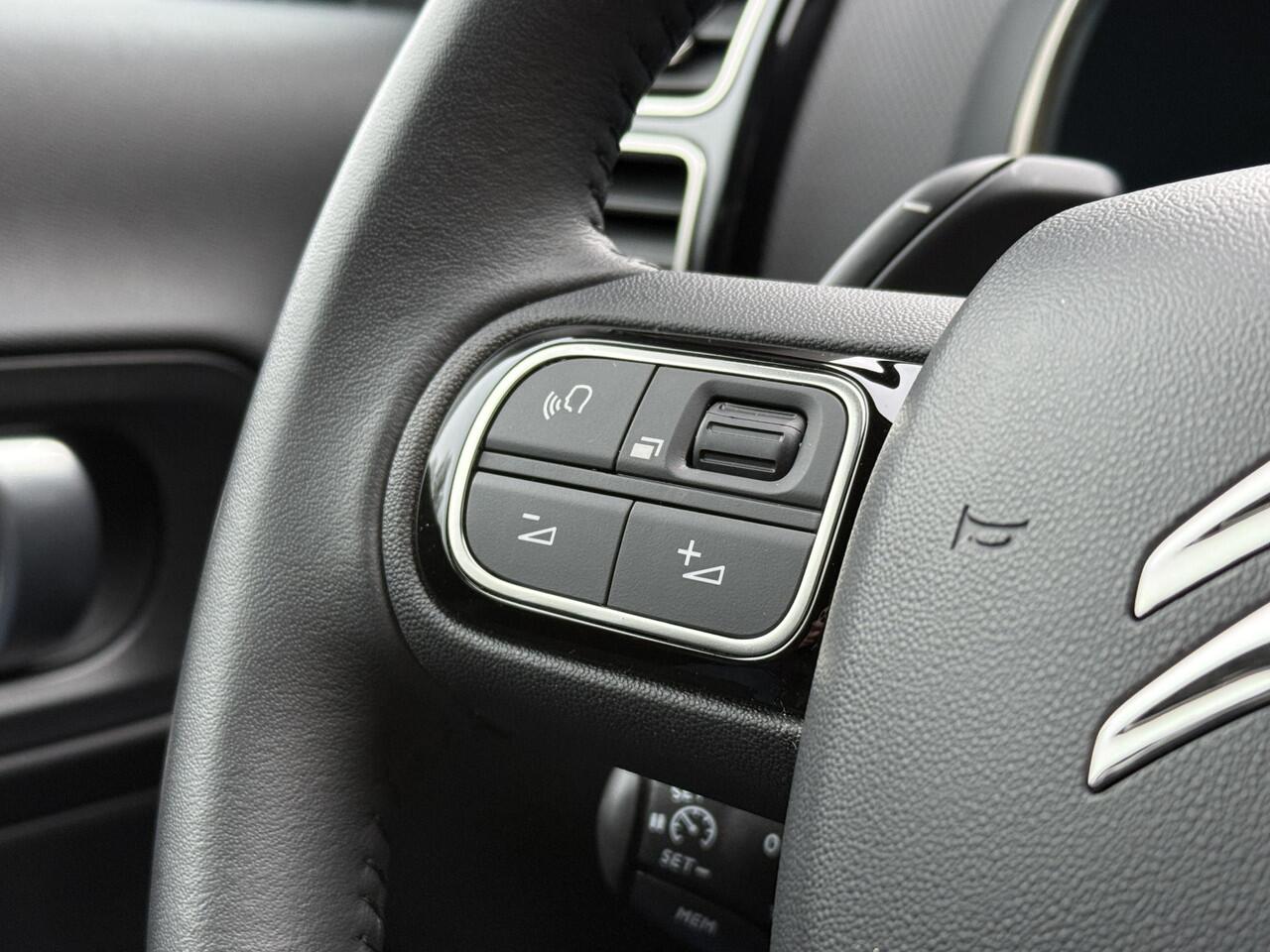 Citroen C5 Aircross 1.6 Plug-in Hybrid 225pk Max l Navigatie l Camera l DAB l Carplay