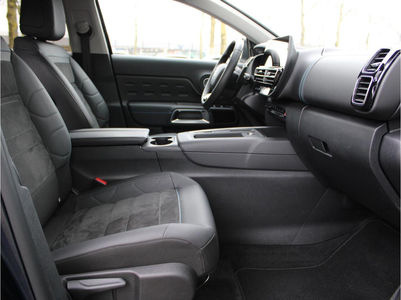 Citroen C5 Aircross 1.2 Hybrid 136 Plus | Navi / Camera / Climate