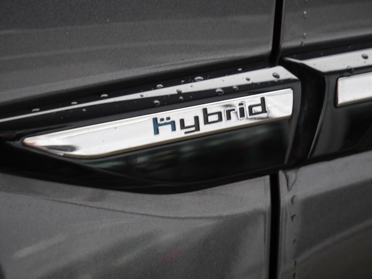 Citroen C5 X 1.6 Plug-in Hybrid 225PK Shine | Lederenbekleding | Navi | Stuurwiel verwarming | Keyless entry en start | Lichtmetalen velgen | Getint glas | Climate control