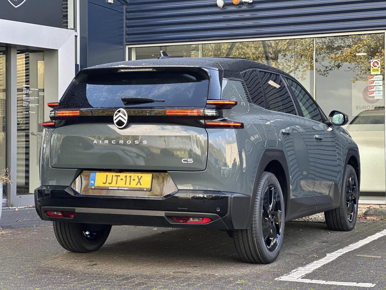 Citroen C5 Aircross 1.2 Hybrid 145 Max | Comfort Seats | Adaptive Cruise Control | Climate Control | Parkeercamera/-sensoren | Panoramadak | PHC onderstel | Appel Carplay/Android Auto | Full LED | Elektrische kofferbak | Stoelverwarming/-massage | Head-Up Display | 