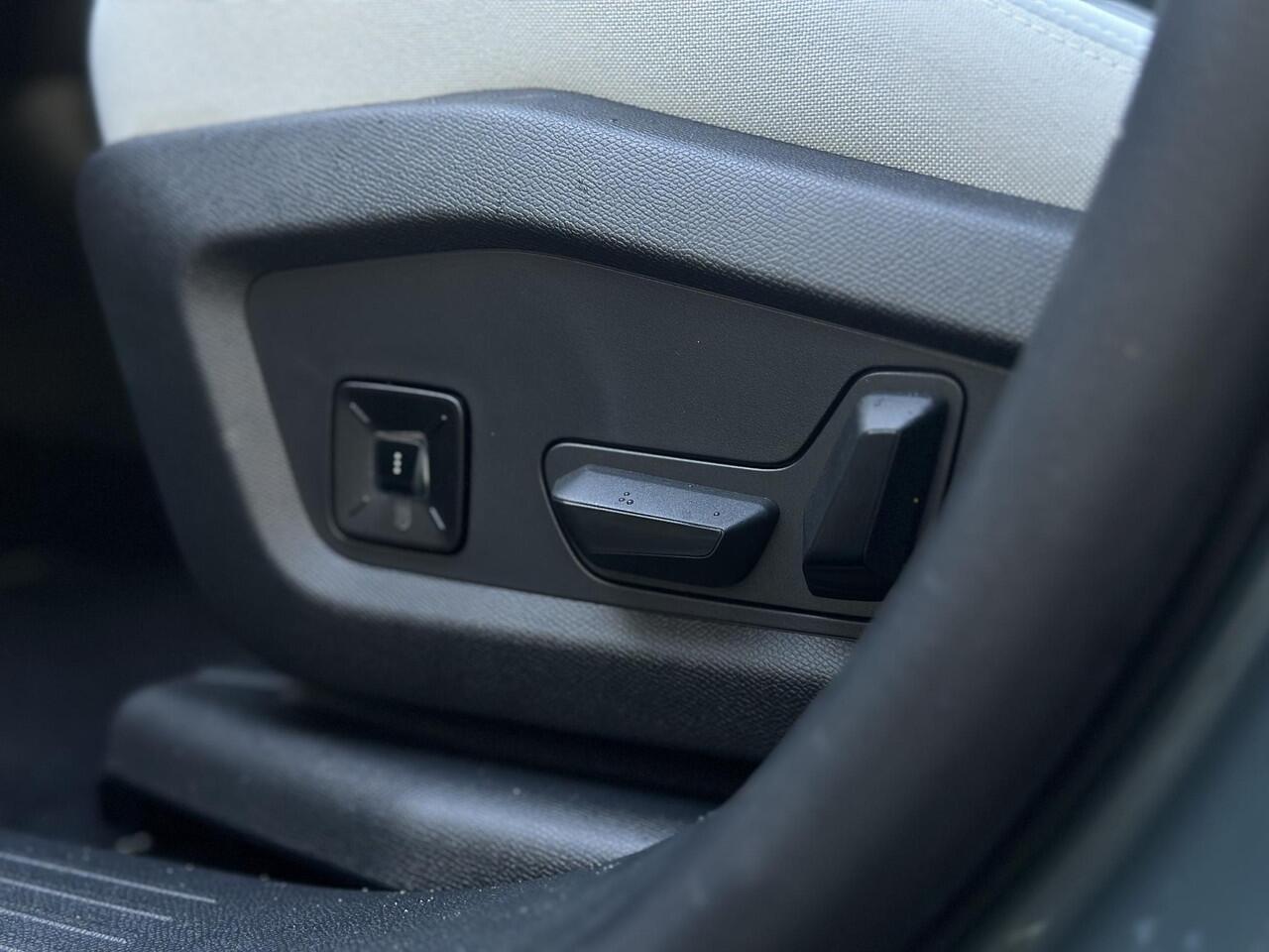 Citroen C5 Aircross Max Comfort Range 73 kWh | Comfort Seats | Adaptive Cruise Control | Climate Control | Parkeercamera/-sensoren | Panoramadak | PHC onderstel | Appel Carplay/Android Auto | Full LED | Elektrische kofferbak | Stoelverwarming/-massage | Head-Up Disp