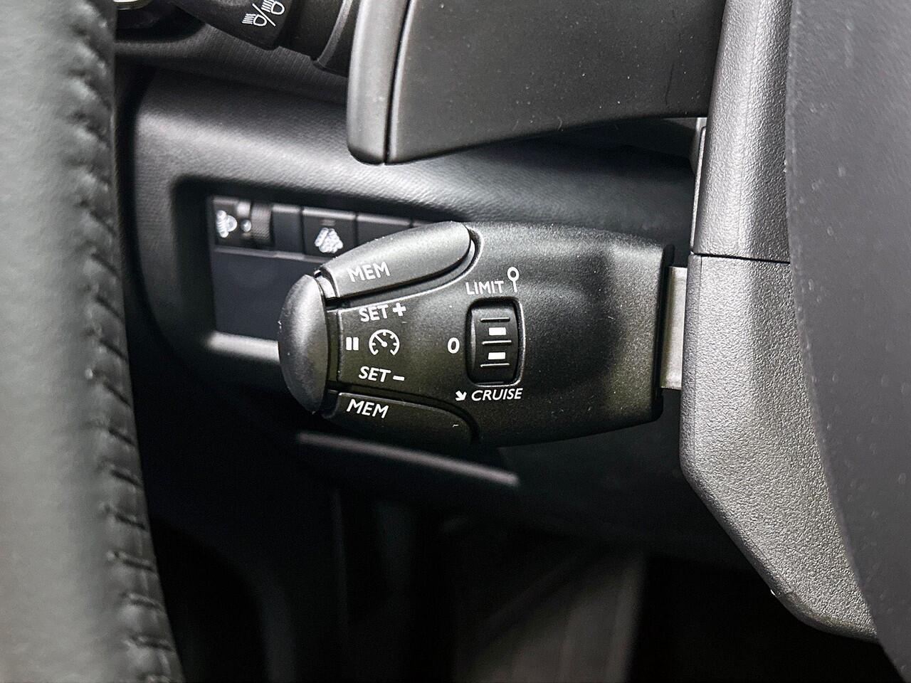 Citroen C5 Aircross 1.2 Hybrid 136 Plus CAMERA | CARPLAY - NAVI | LED | CRUISE