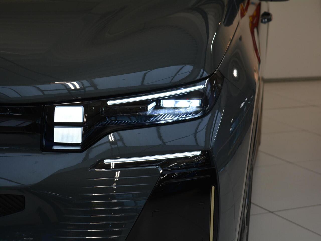 Citroen C5 Aircross 1.2 Hybrid 145 Max .