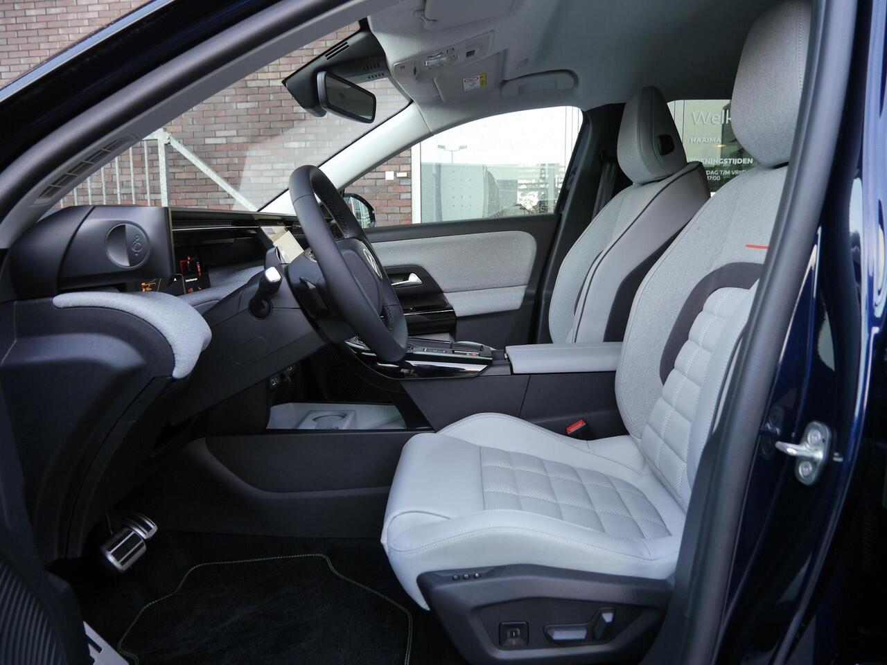 Citroen C5 Aircross 1.2 Hybrid 145 Max | Nieuwe auto | Stoelverwarming en ventilatie | Stuurverwarming | Camera rondom | Keyless entry en start | Elektrisch verstelbare voorstoelen | Stoelmassage | Matrix led verlichting