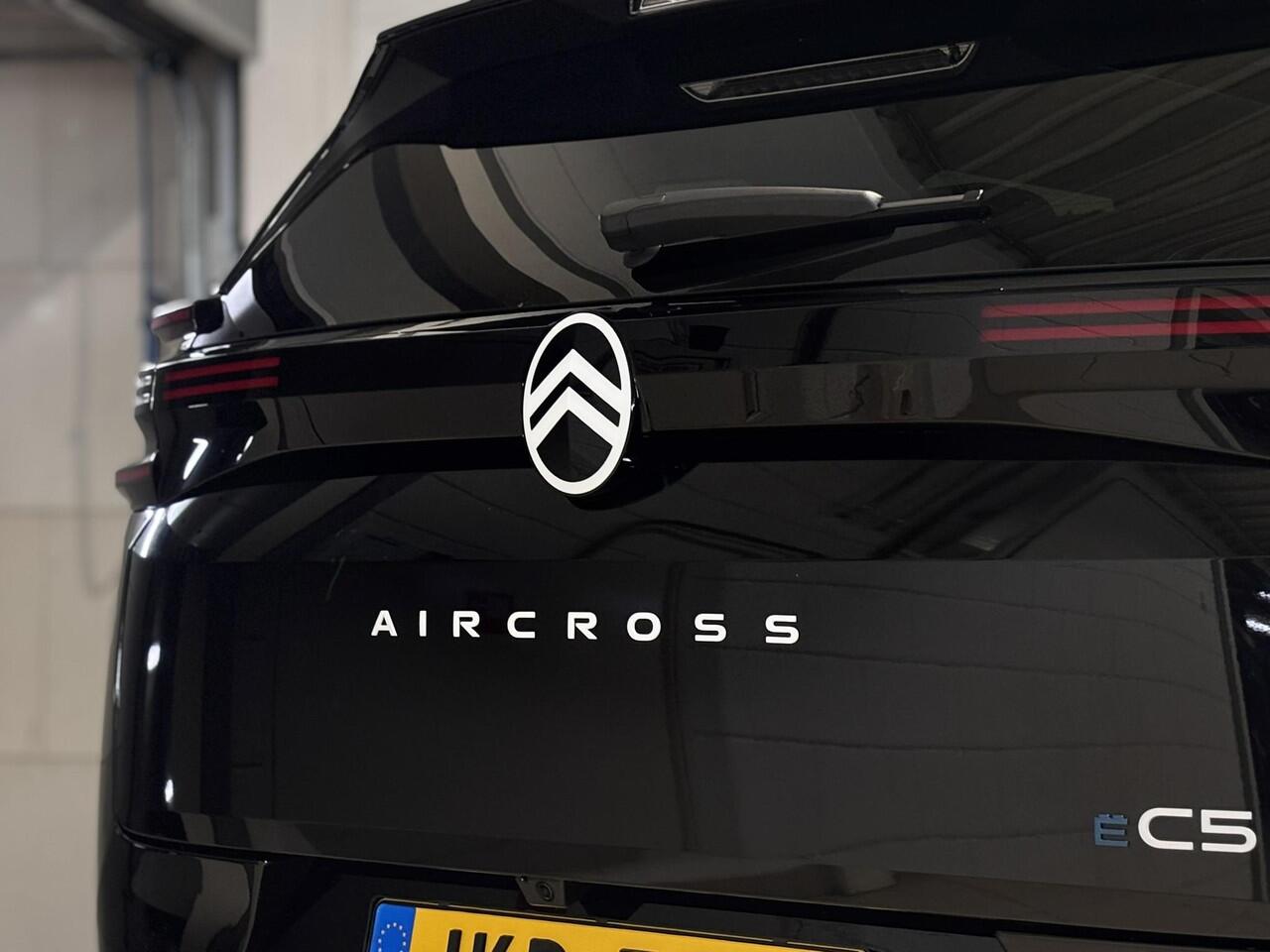 Citroen C5 Aircross Max 73kWh 210pk | WATERFALL TOUCHSCREEN | WARMTEPOMP | LEDER | STOELMASSAGE | SCHUIF/KANTELDAK | 20 INCH LM-VELGEN | ISOFIX |