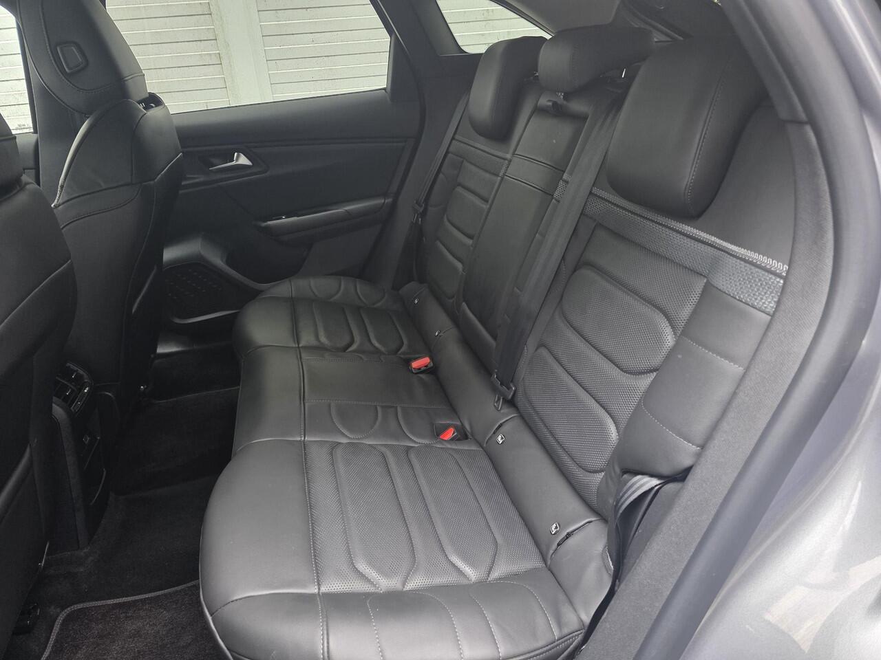 Citroen C5 X Max 1.6 PHEV HYbrid 225pk e-EAT8 | 8 JAAR GARANTIE! | TREKHAAK | LEDER | HEAD-UP DISPLAY | 360° CAMERA | NAVI | STOELMEMORY | KEYLESS | ISOFIX |