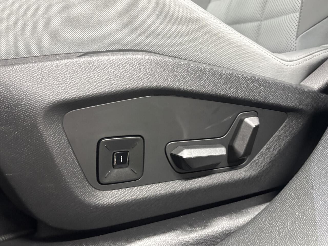 Citroen C5 Aircross Max 1.6 Plug-In Hybrid 195pk | LEDER | PANO | MASSAGE | NAVI | 360° CAMERA | 19 INCH LM VELGEN |