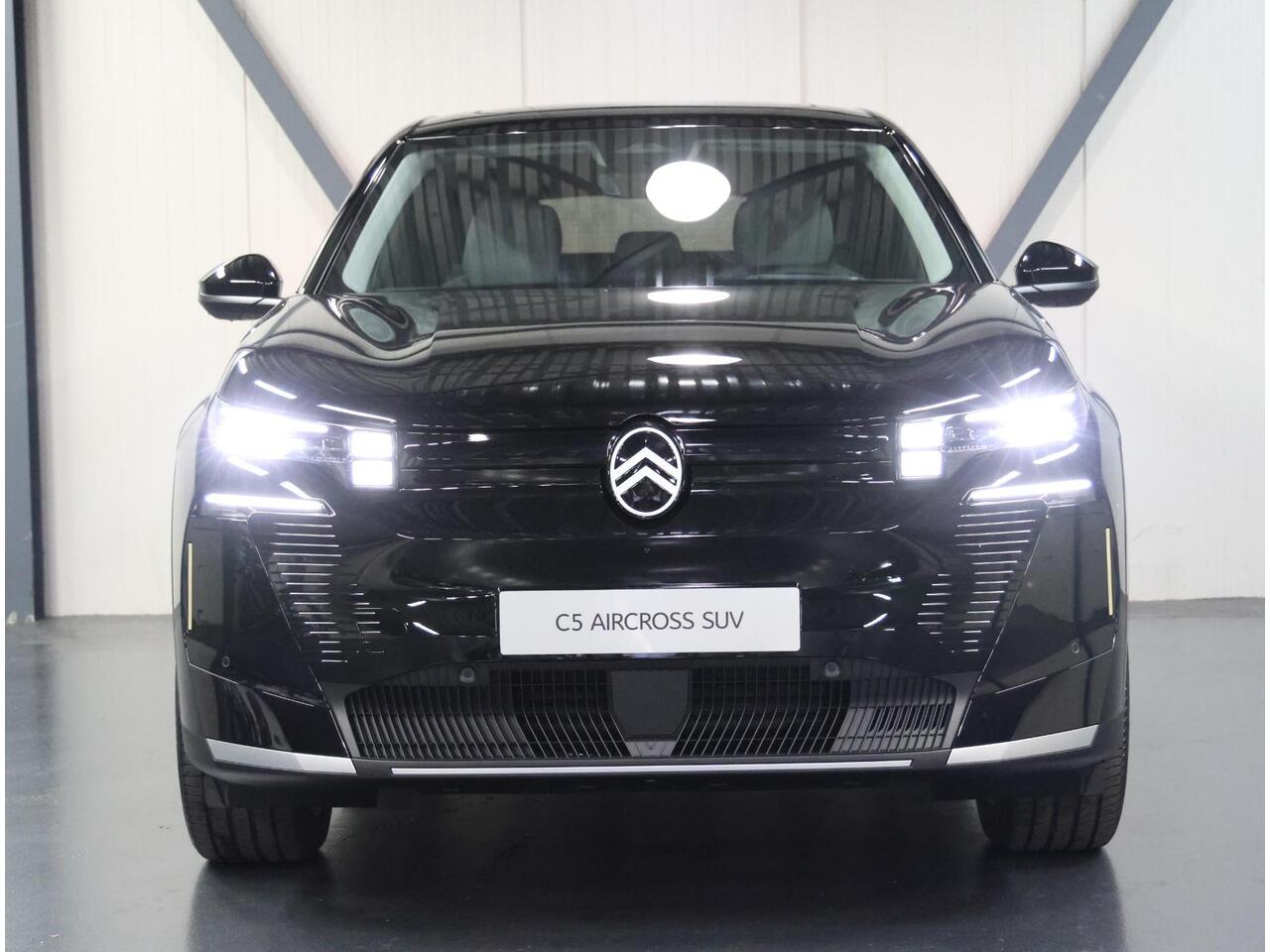 Citroen C5 Aircross Max Comfort Range 73 kWh 210PK | 1ste eigenaar | AppleCarPlay/AndroidAuto | Schuifkanteldak | Head-Up Display | Navigatie | Adaptive Cruise Control | Keyless | Stoel/Stuur/Voorruitverwarming | FULL LED | 360'Camera | Isofix | Privacy Glass |