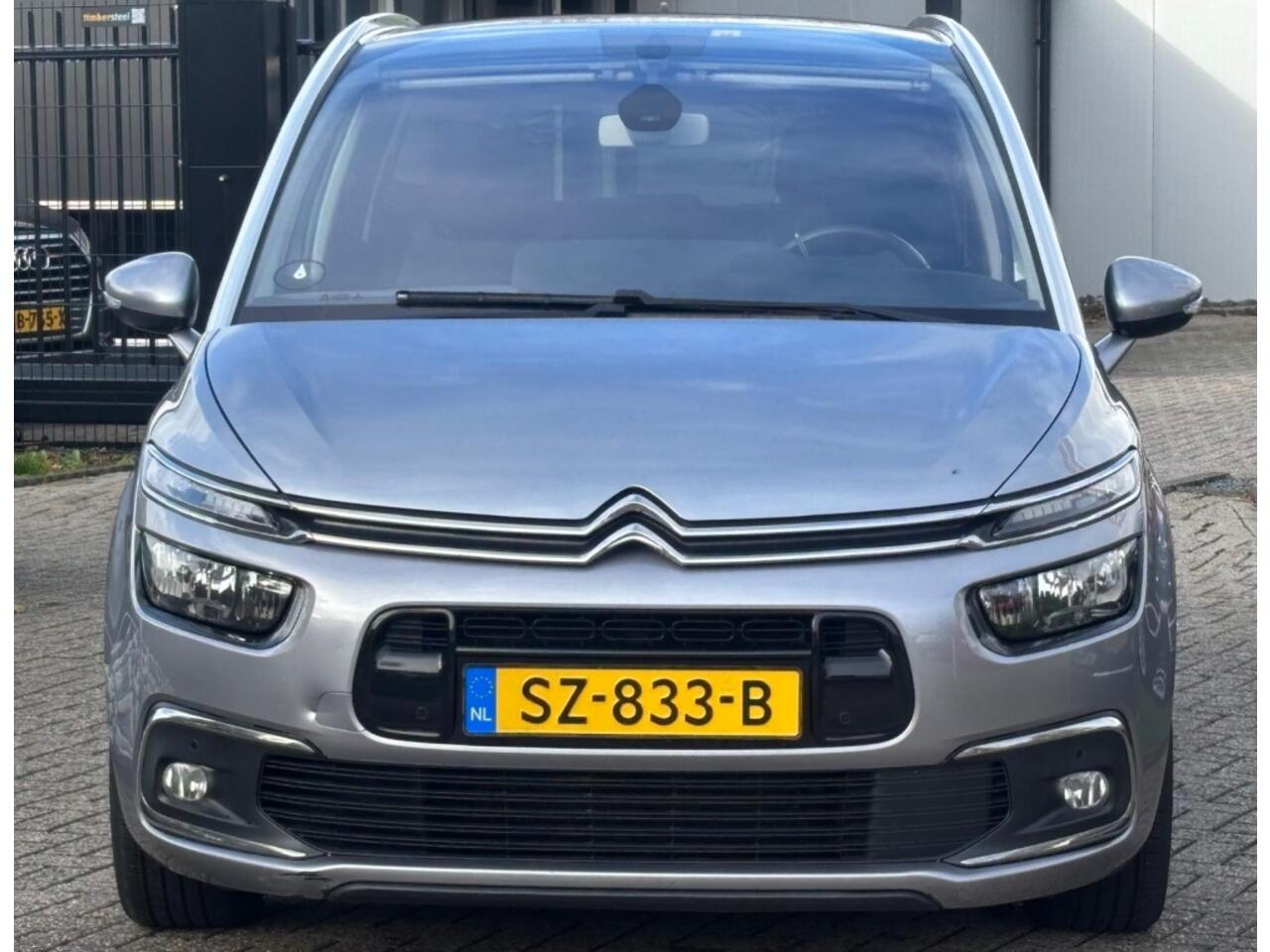 Citroen GRAND C4 PICASSO 1.2 Benzine Automaat 2018 7-Persoons Trekhaak