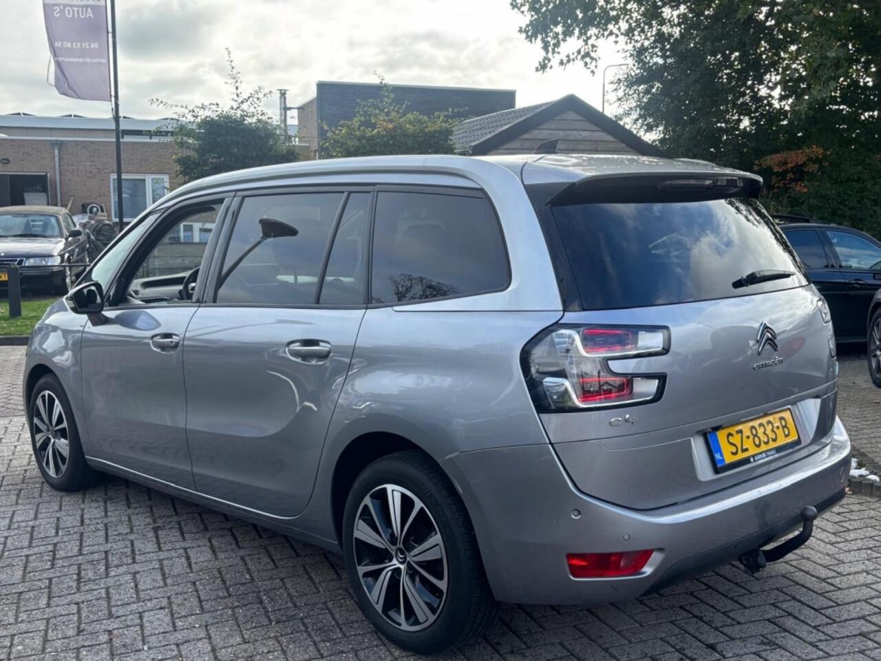 Citroen GRAND C4 PICASSO 1.2 Benzine Automaat 2018 7-Persoons Trekhaak