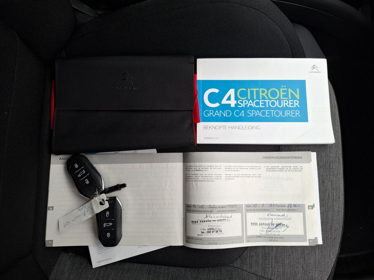 Citroen GRAND C4 PICASSO SpaceTourer MPV 130 Feel 7P. Clima/Nav/LMV