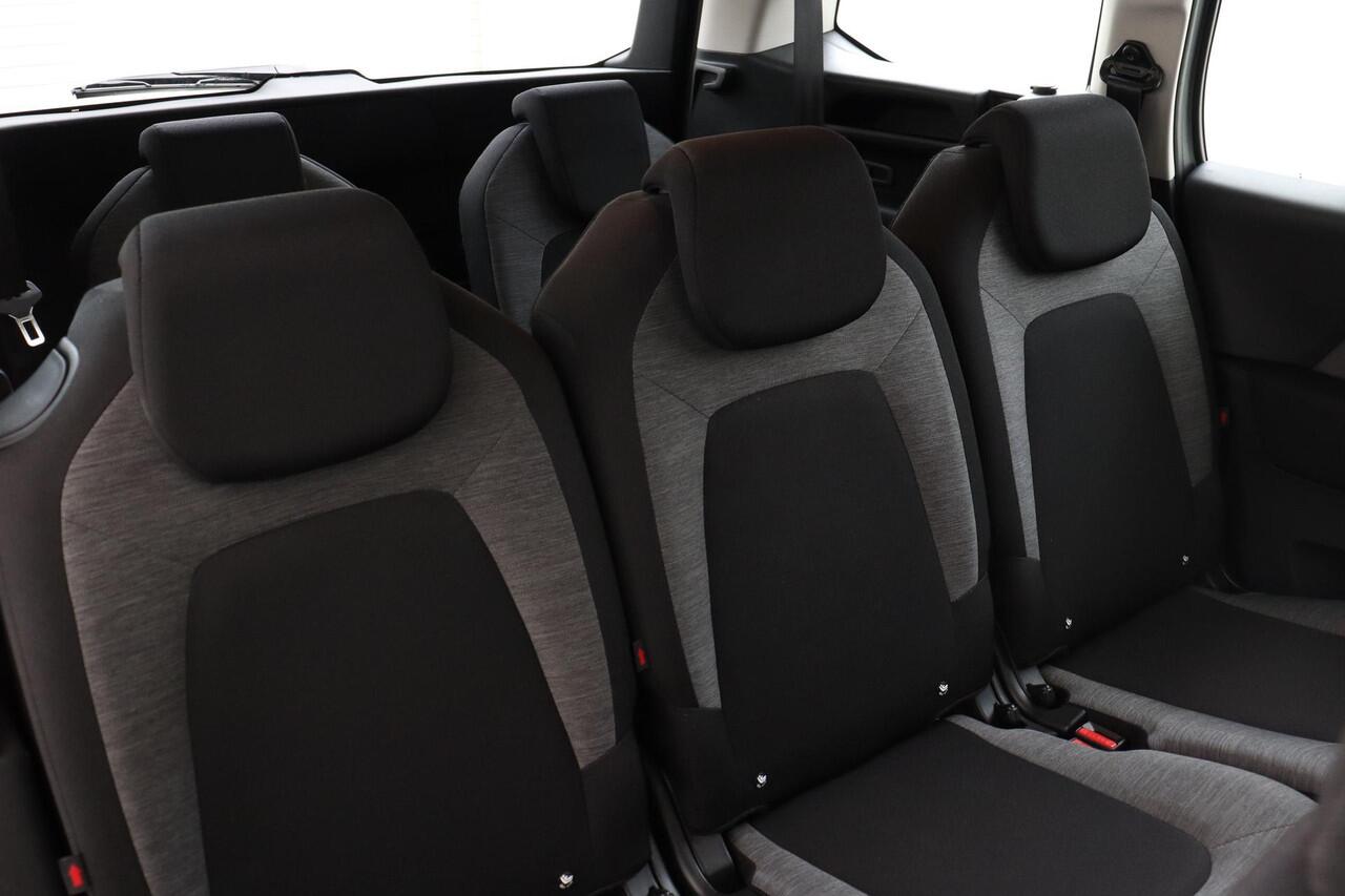 Citroen GRAND C4 PICASSO SpaceTourer 1.2 PureTech BUSINESS -CRUISE|NAVI|CARPLAY|SAFETY+|17"|7P.